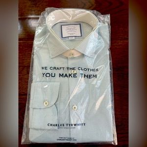 NWT Charles Tyrwhitt dress shirt size 15/33 inches